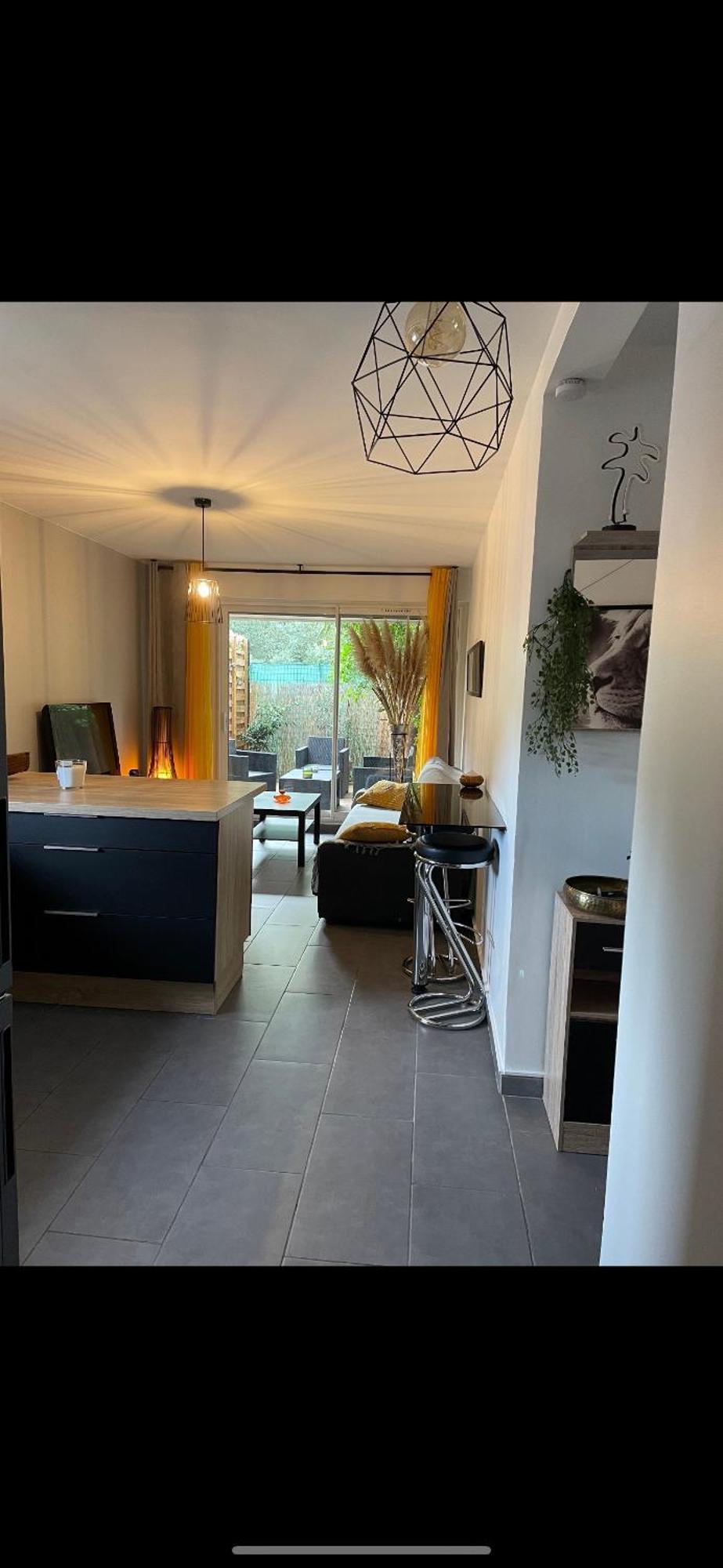 Agreable T2 Traversant Rdc Avec Terrasse + Balcon+ Parking 2 Places 蒙彼利埃 外观 照片